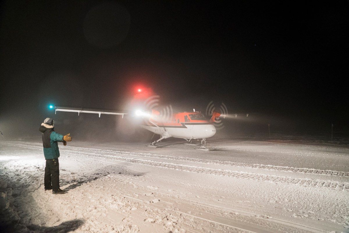 A Twin Otter aircraft lands successfully at the Amundsen-Scott South Pole Station, in order to evacuate a sick resident of the National Science Foundation’s Antarctic base.