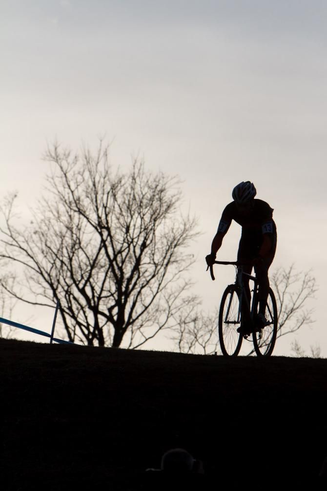 The sun went down and temperatures plummeted, causing the course to change lap by lap