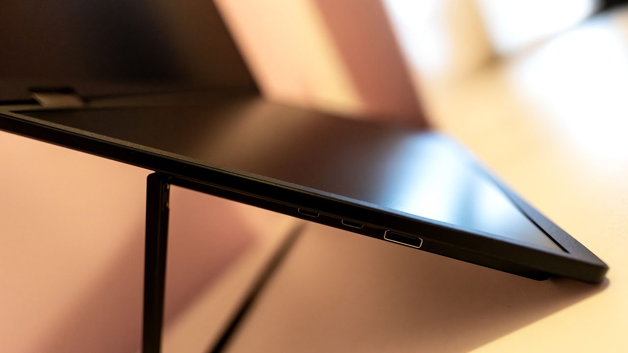 Acer PD3 portable monitor