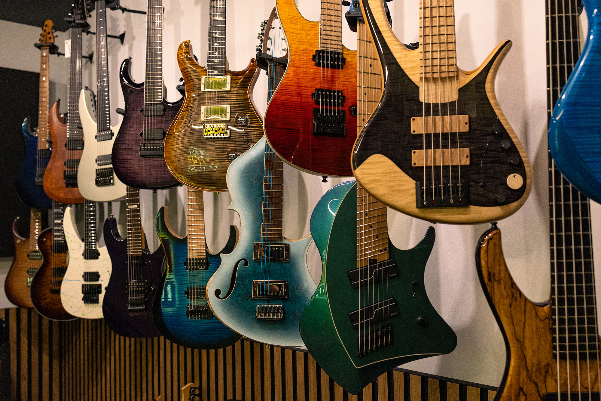 Very Nice Guitars' showroom