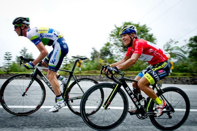 Juli&aacute;n Arredondo (Team Nippo &ndash; De Rosa) on the climb