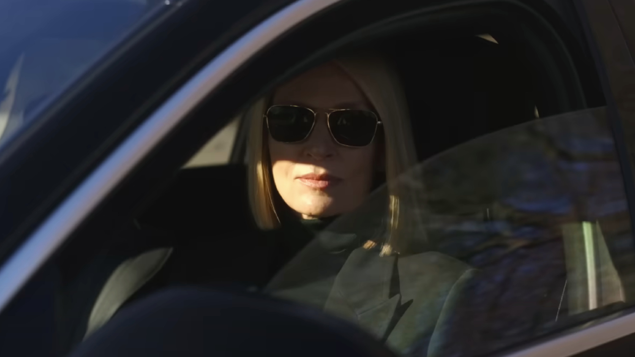 Uma Thurman in a car in Dexter: Resurrection