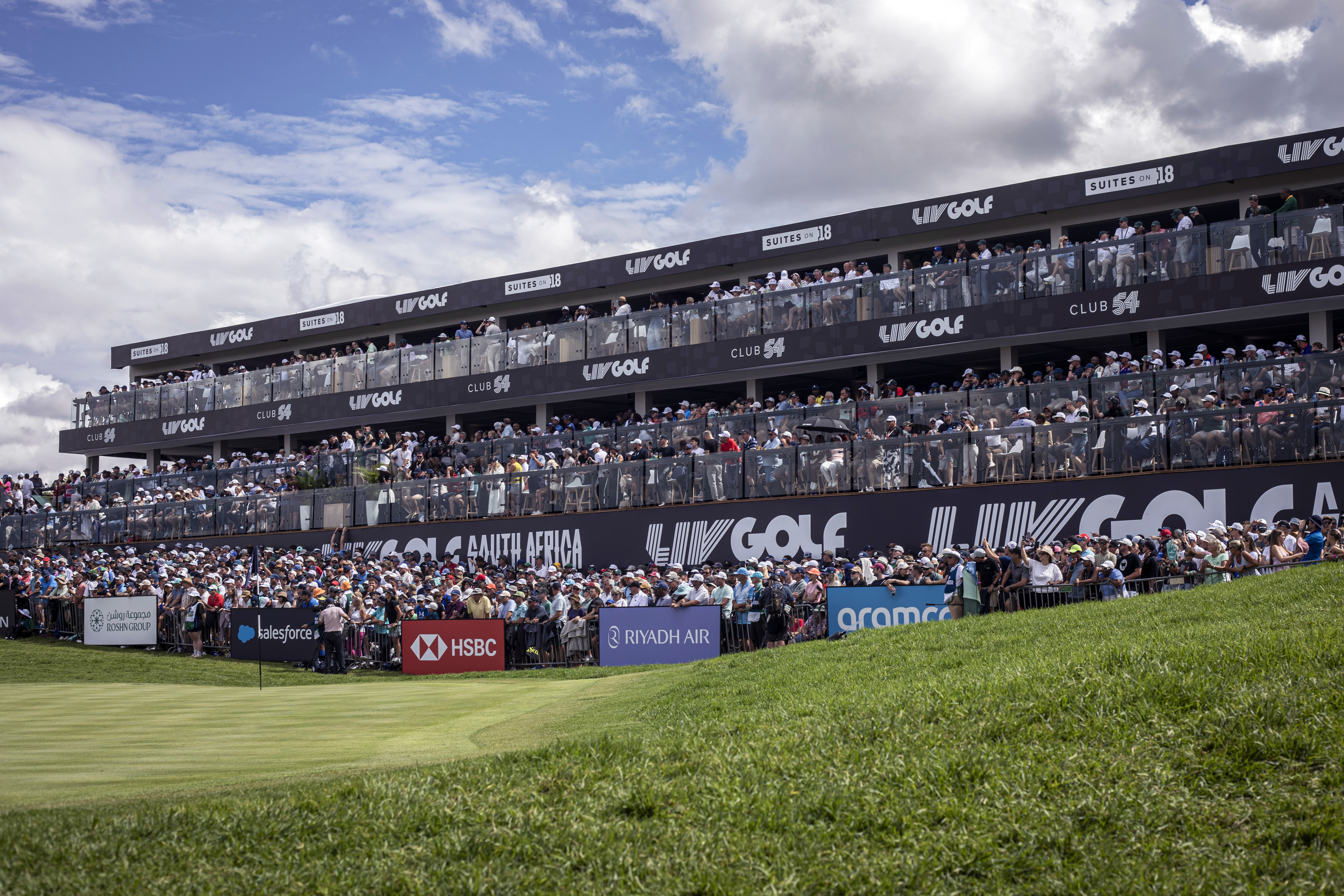 LIV Golf party atmosphere