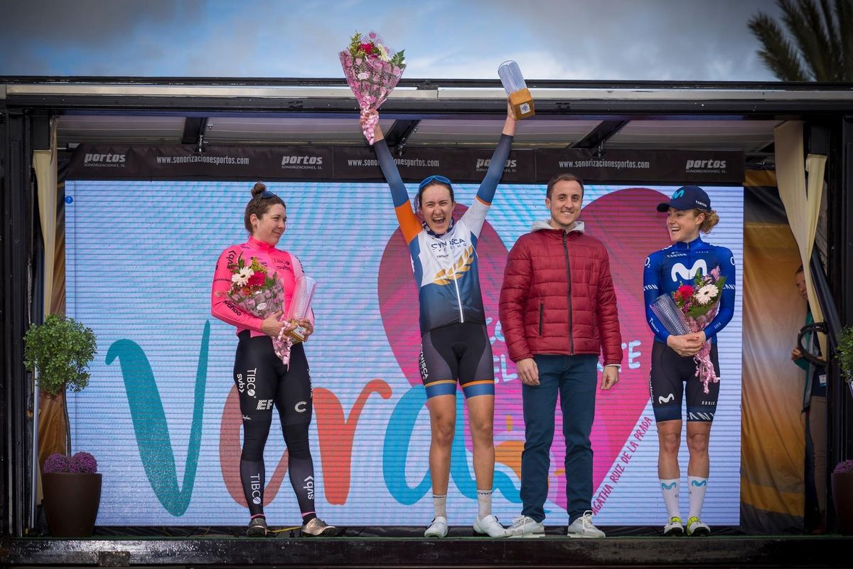 Cynisca Cycling wins Cl&aacute;sica de Almer&iacute;a