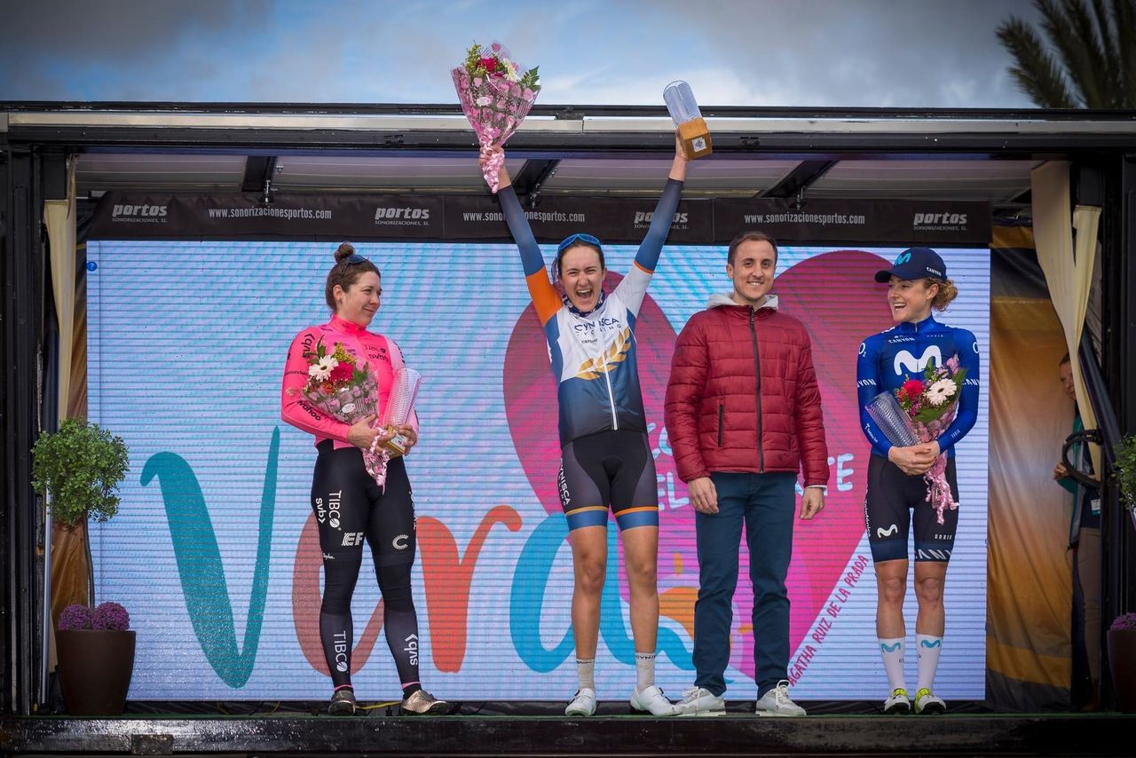Cynisca Cycling wins Cl&aacute;sica de Almer&iacute;a