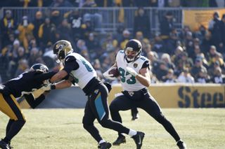 Benjamin Koyack in action for the Jacksonville Jaguars against the Pittsburgh Steelers in 2018