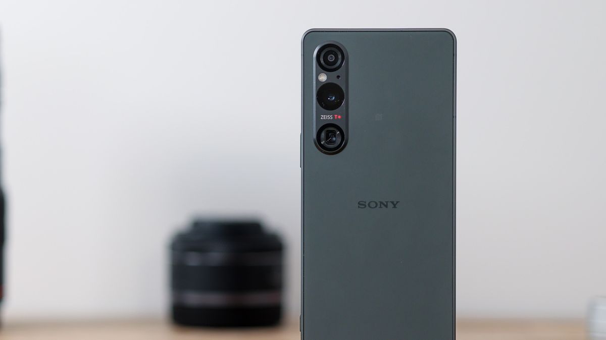 Sony Xperia 1 V review | Digital Camera World