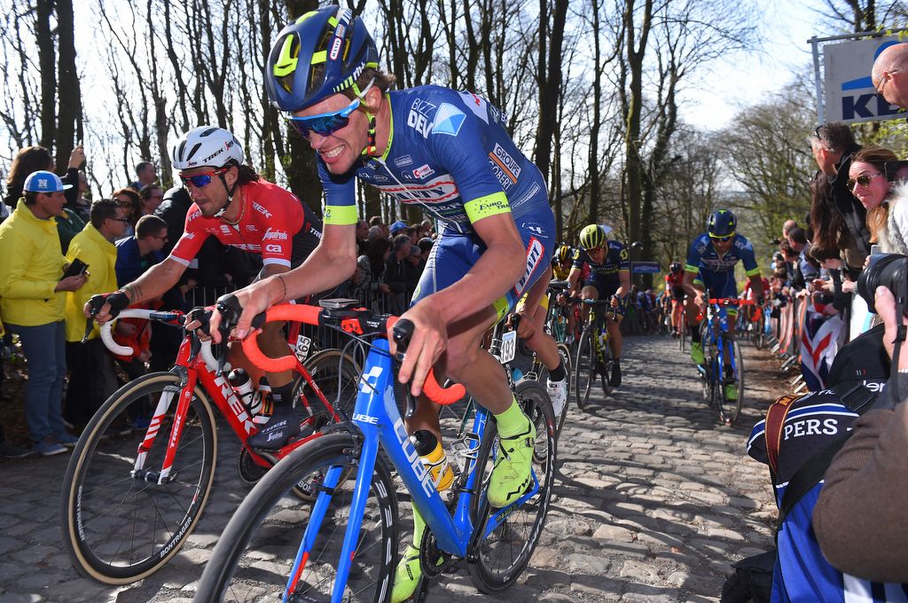 Yoann Offredo (Wanty - Groupe Gobert) on the limit