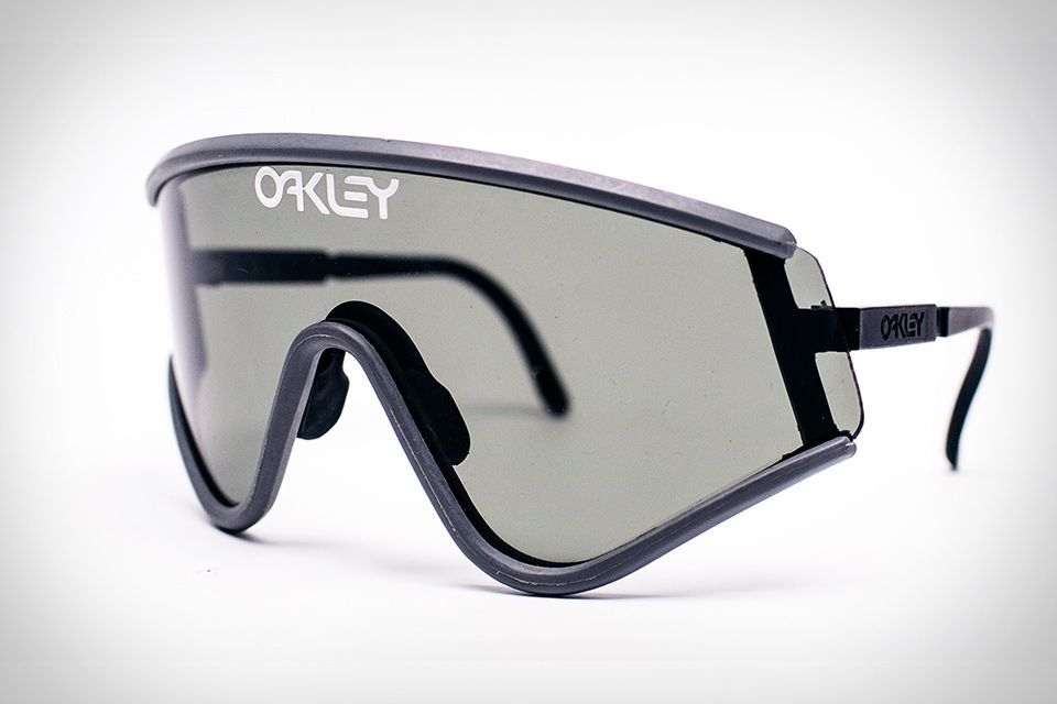 The Eyeshade remains an example of Oakley's roots