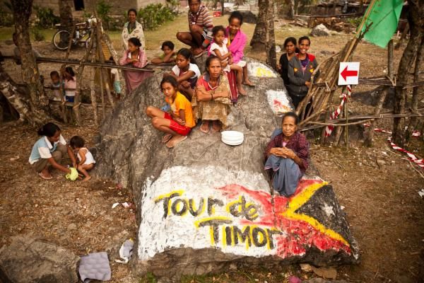 Some showed their support for the Tour de Timor race
