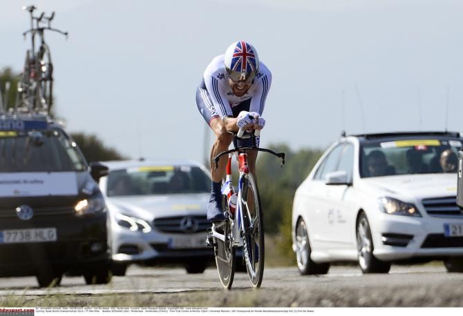 Bradley Wiggins (Great Britain) riding to the gold medal