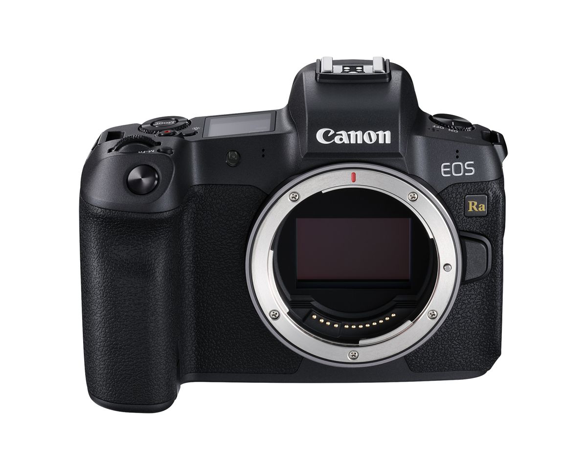 These Canon EOS Ra images were leaked by Nokishita, before a pre-order page was published (perhaps early) by Adorama