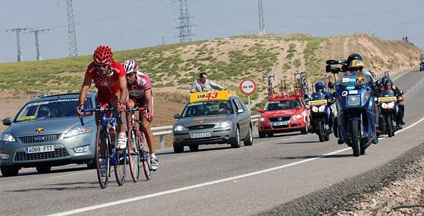 Garc&iacute;a and Olmo try to resist