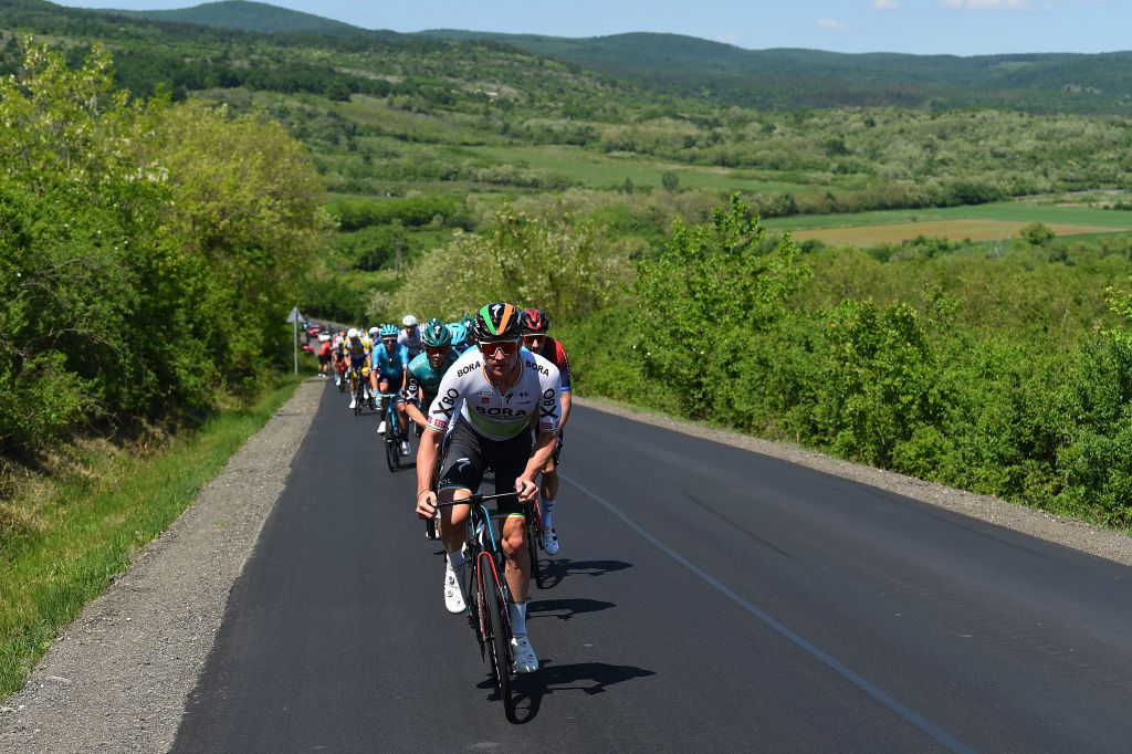 GYNGYSKKESTET HUNGARY MAY 15 Ryan Mullen of Ireland and Team Bora Hansgrohe leads the peloton during the 43rd Tour de Hongrie 2022 Stage 5 a 184km stage from Miskolc to GyngysKkestet 992m tourdehongrie on May 15 2022 in GyngysKkestet Hungary Photo by Dario BelingheriGetty Images