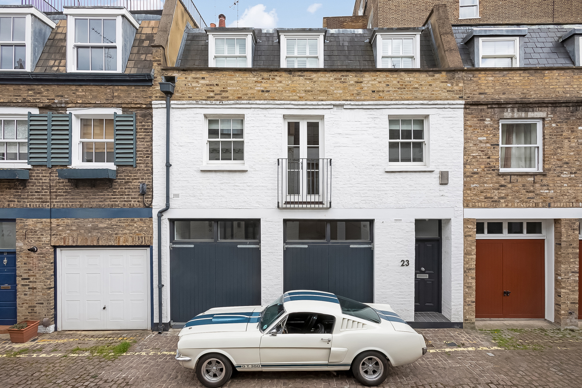 A Mews in Lancaster Mews