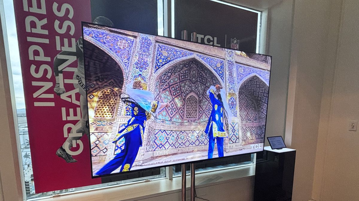 TCL QM8 Mini-LED TV (2024) Hands-on Review: Brighter, Bigger And Better ...