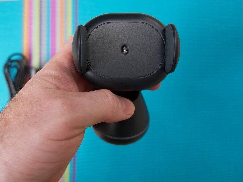 Iottie Aivo Connect 1