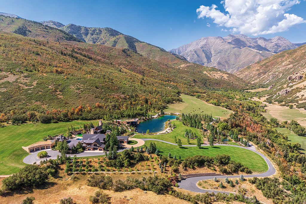 Houses for sale with sporting facilities: East South Fork Rd, Utah, USA