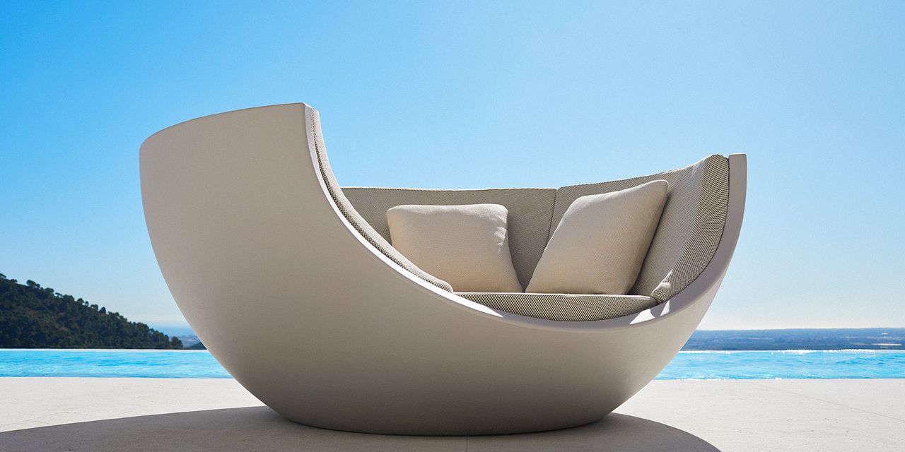 Garden furniture by Vondom