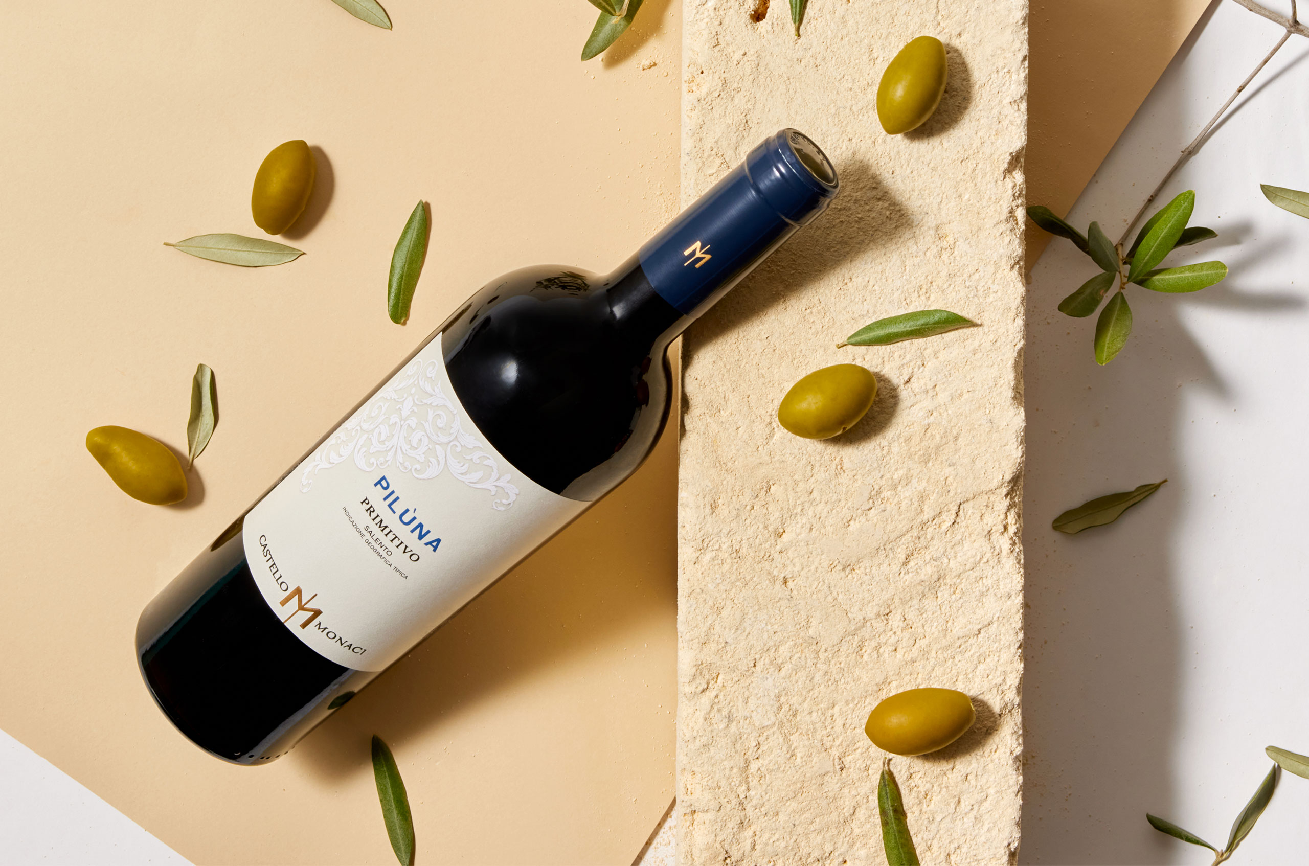 Castello di Monaci bottle shot