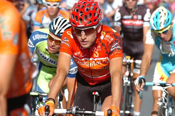 Igor Anton (Euskaltel-Euskadi) lost the race lead on stage 10 to Joaquim Rodriguez.