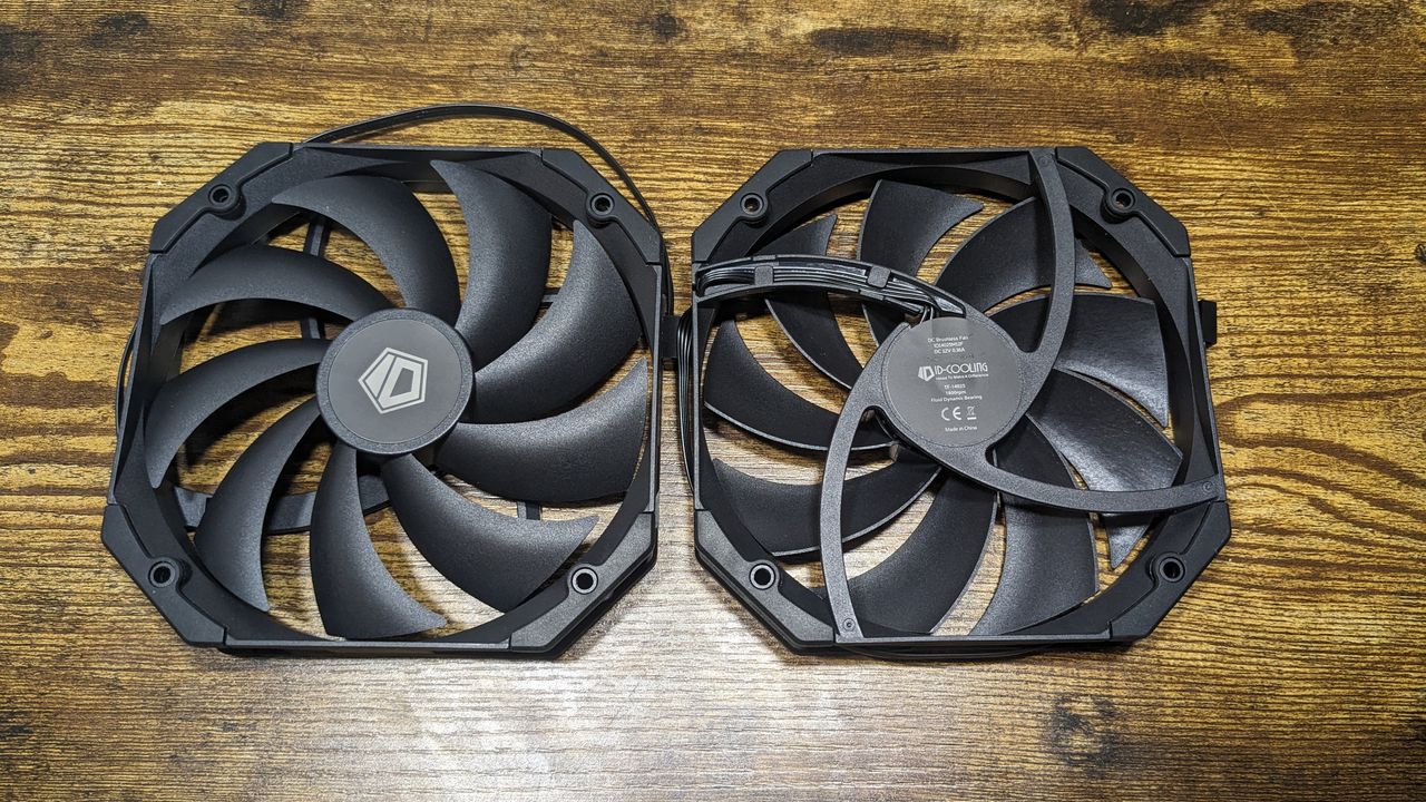 ID Cooling FROZN A720 and A620
