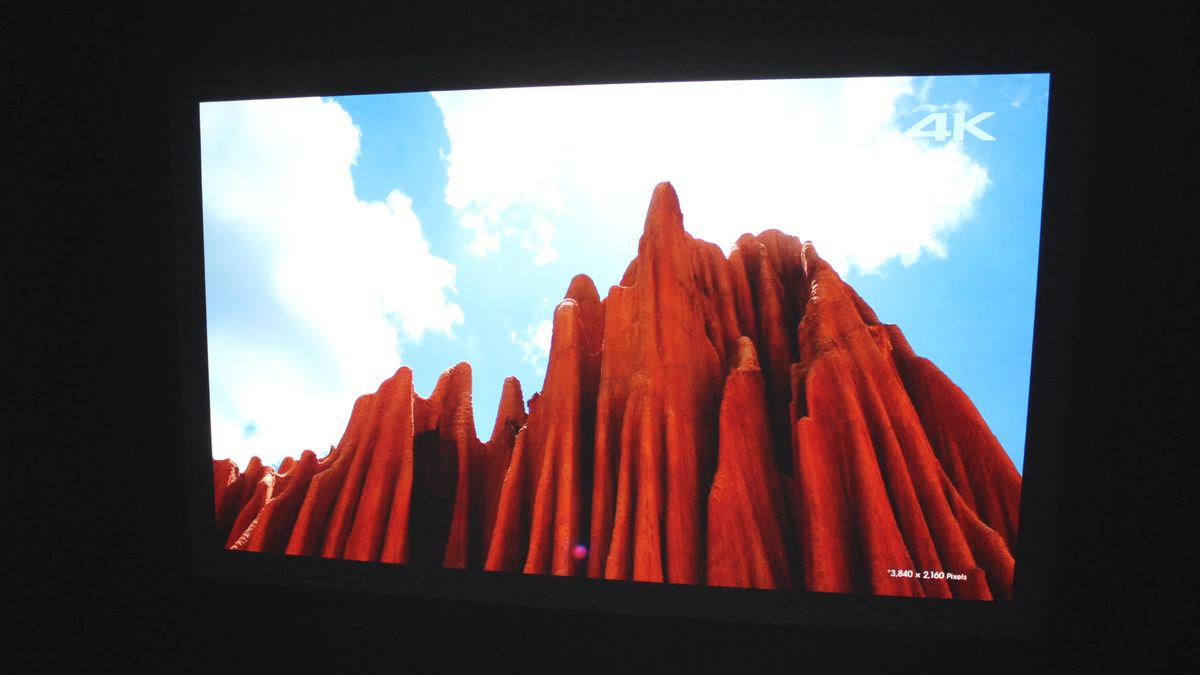 Projector sample image