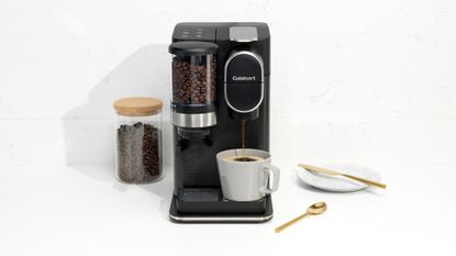 Cuisinart Grind & Brew Single-Serve Coffeemaker & Reviews