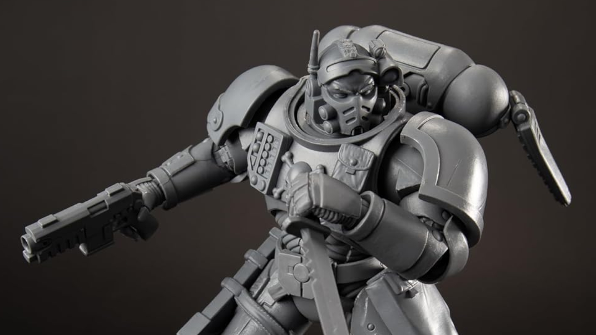 McFarlane Toys Warhammer 40,000 Lieutenant in Phobos Armour.