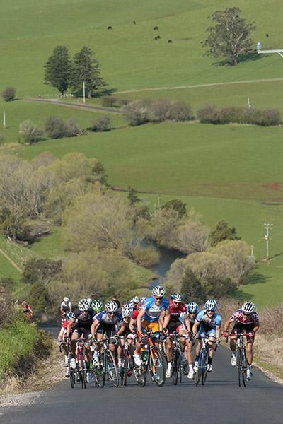 The race began to splinter on the ascent at Gunns Plains as the cream began to rise to the top.