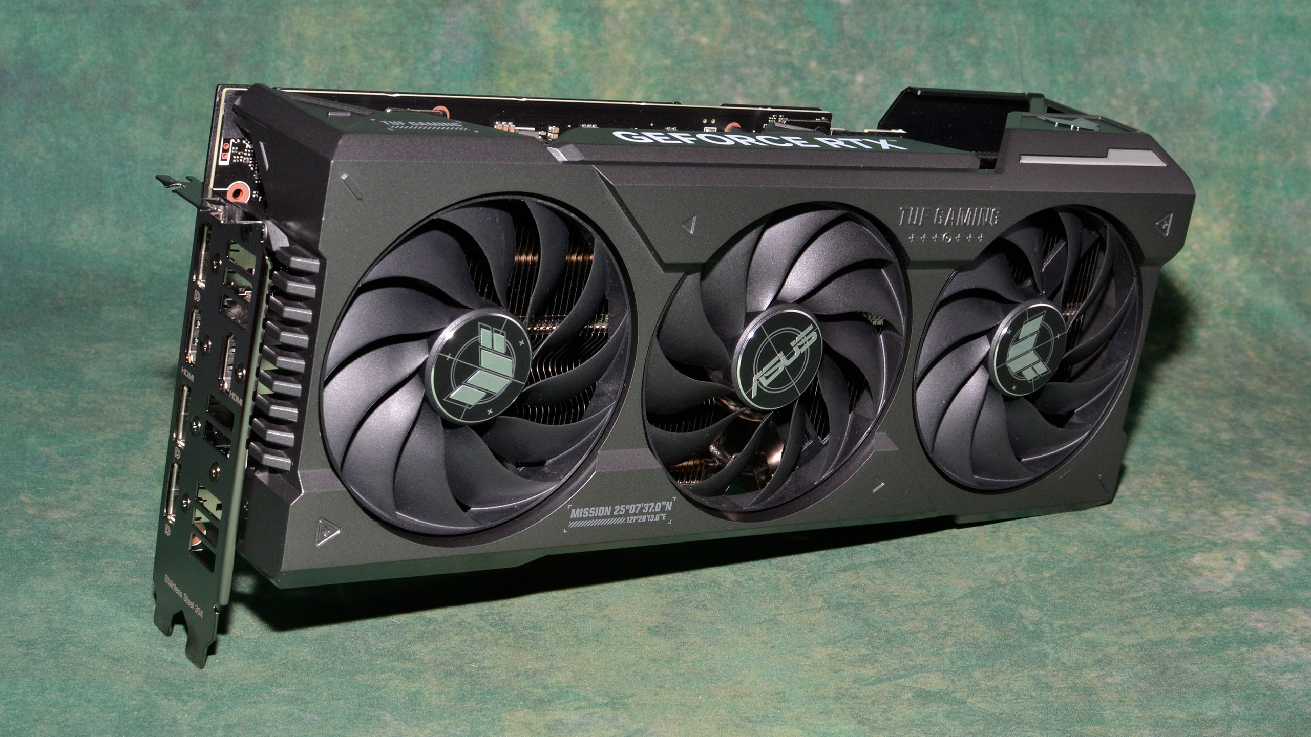 Nvidia GeForce RTX 4070 Ti Super review: More VRAM and bandwidth