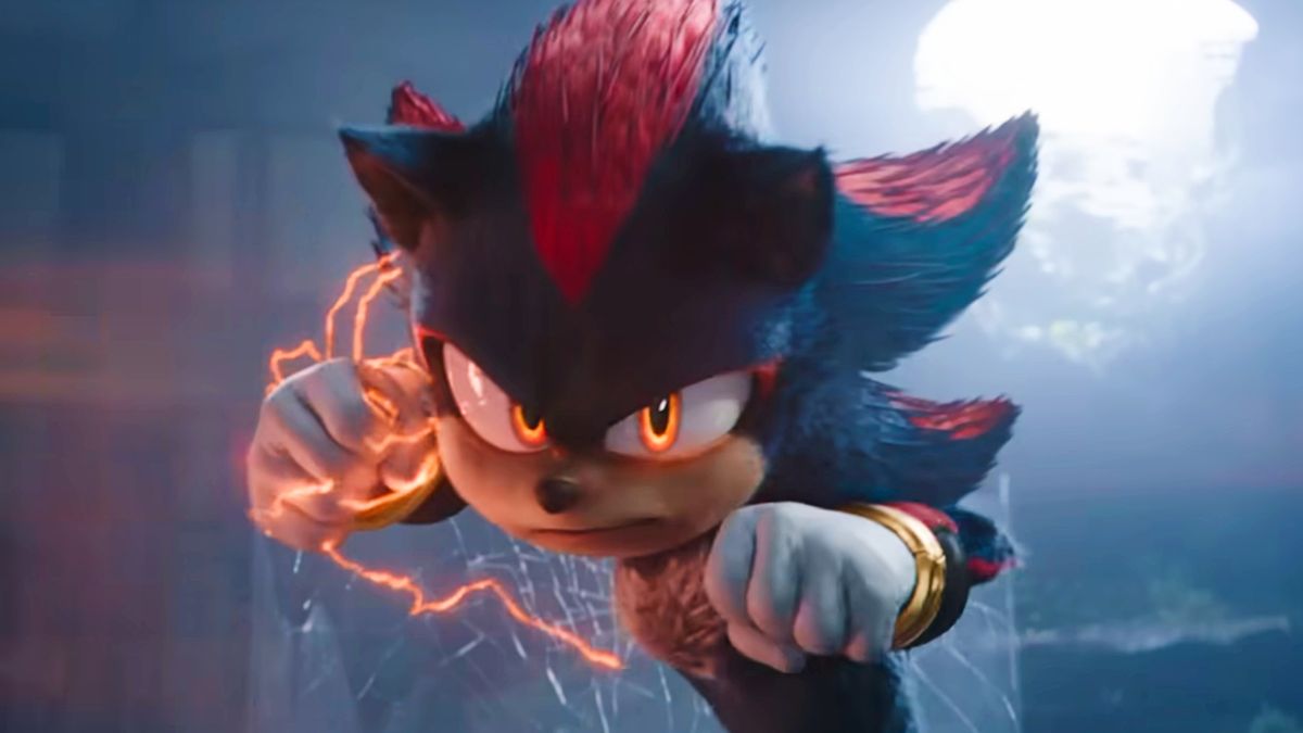 Shadow the Hedgehog readying an electrifying punch in Sonic the Hedgehog 3.