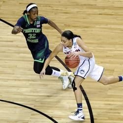 UConn beats Notre Dame to win women's NCAA title