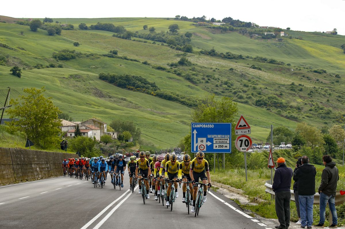 Jumbo-Visma lead the peloton during stage 6