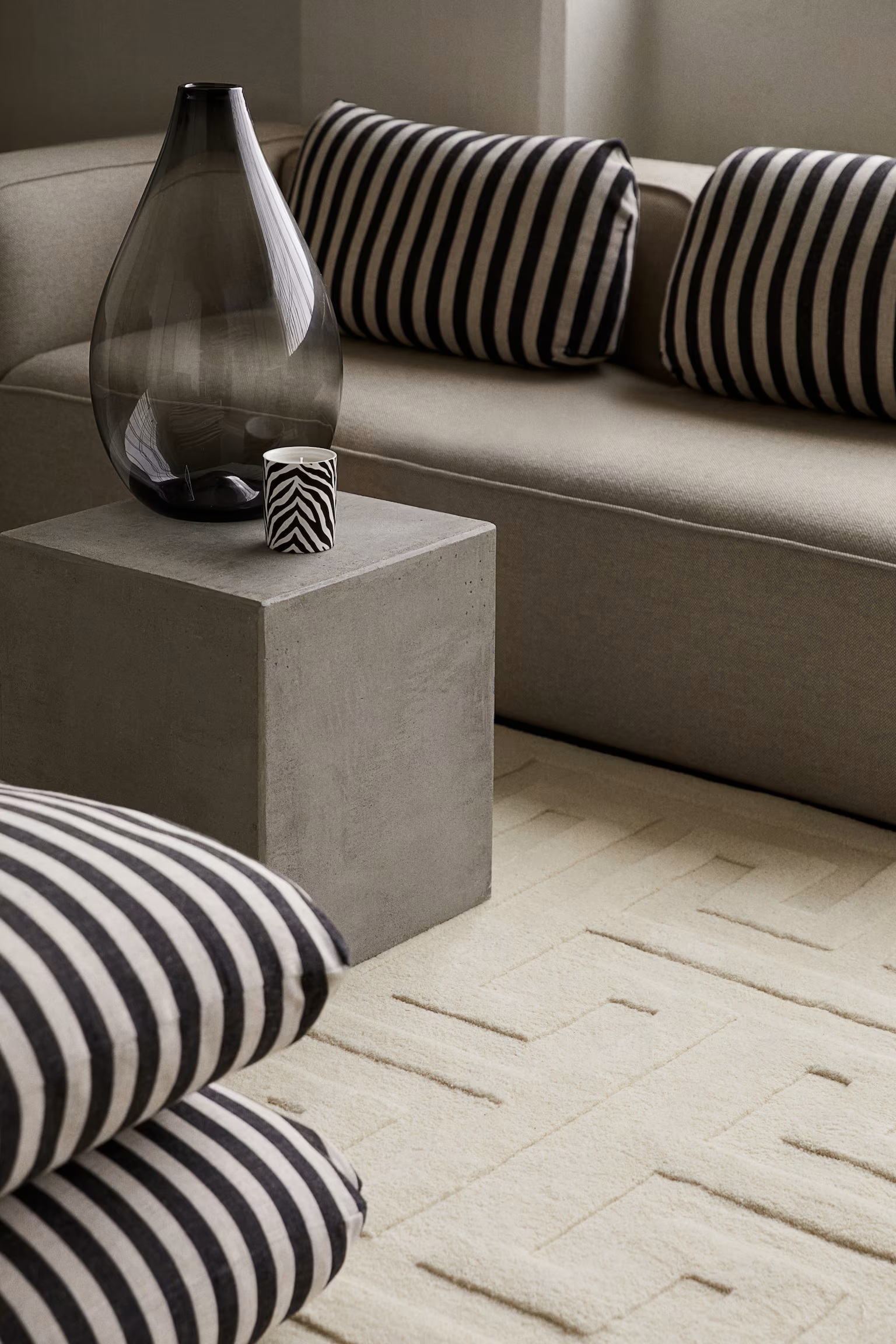 H&amp;amp;M Home, Tufted Wool Rug