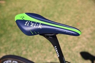 Jasha S&uuml;tterlin's Canyon equipped with a Fizik Arione