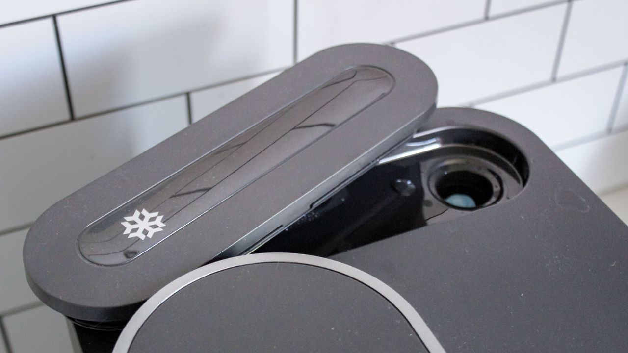 Keurig K-Brew+Chill water tank