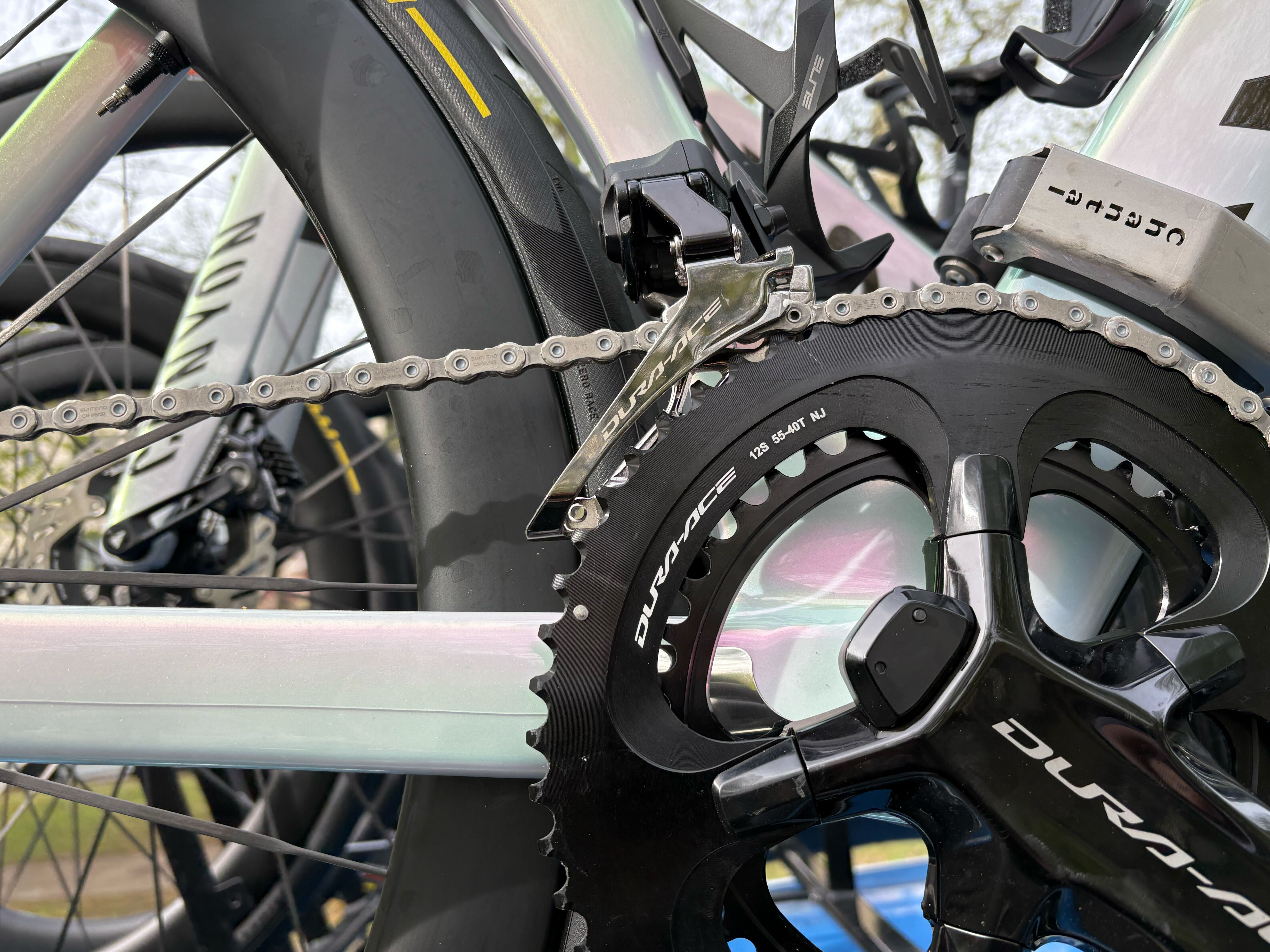 Canyon Aeroad de Van der Poel para la París-Roubaix