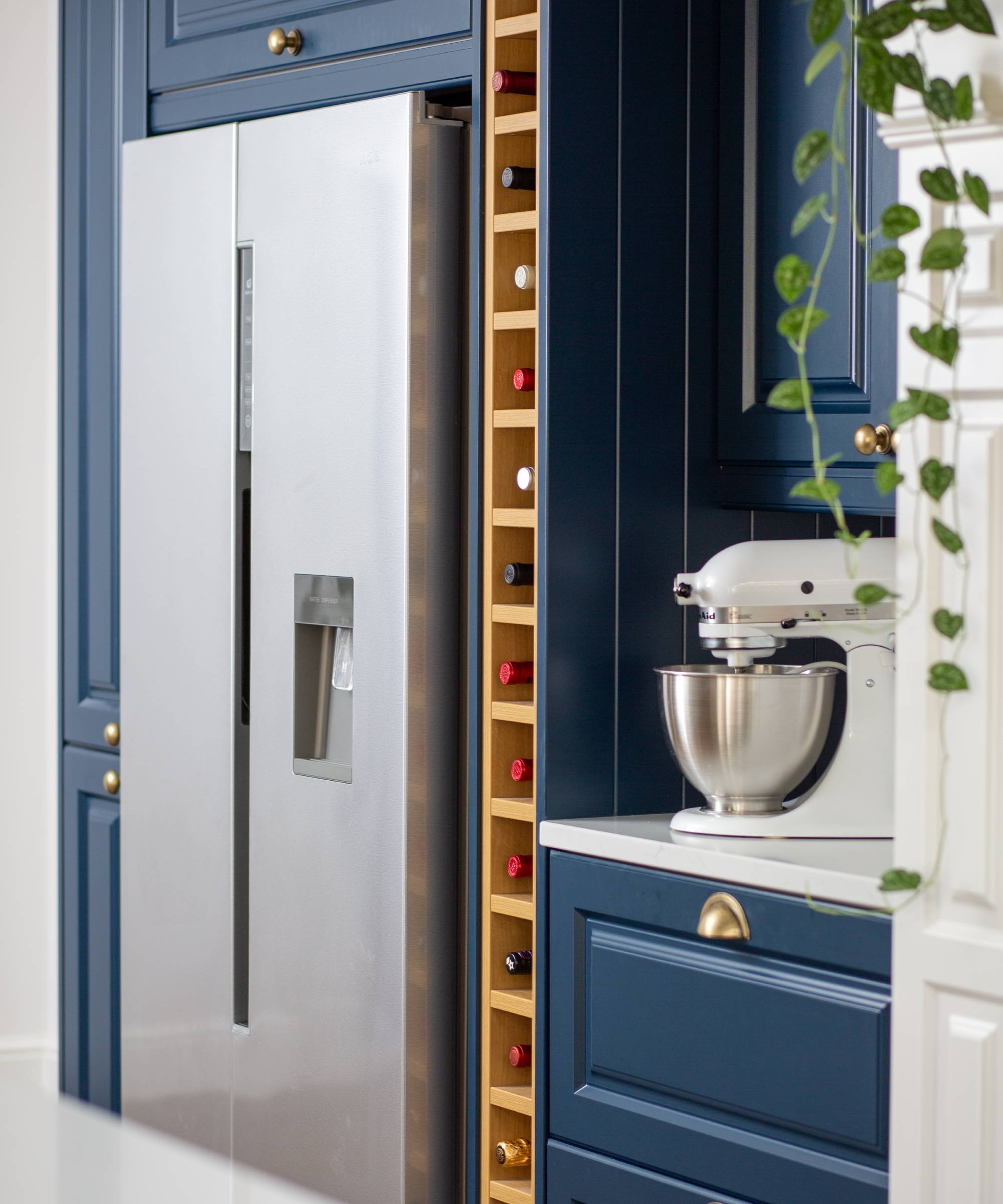 Blue Wren kitchen with fridge freezer and wine rack