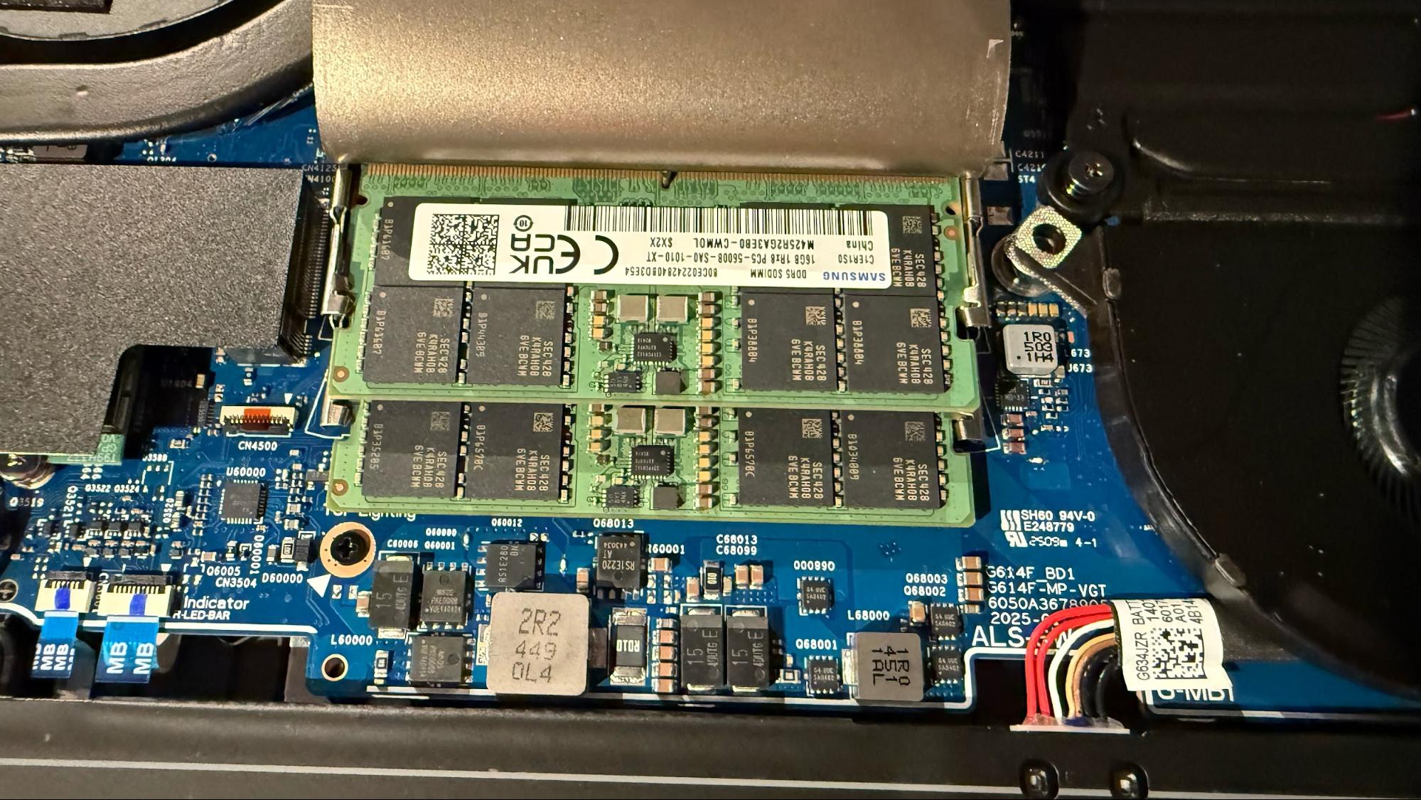 Asus ROG Strix G16 (2025)