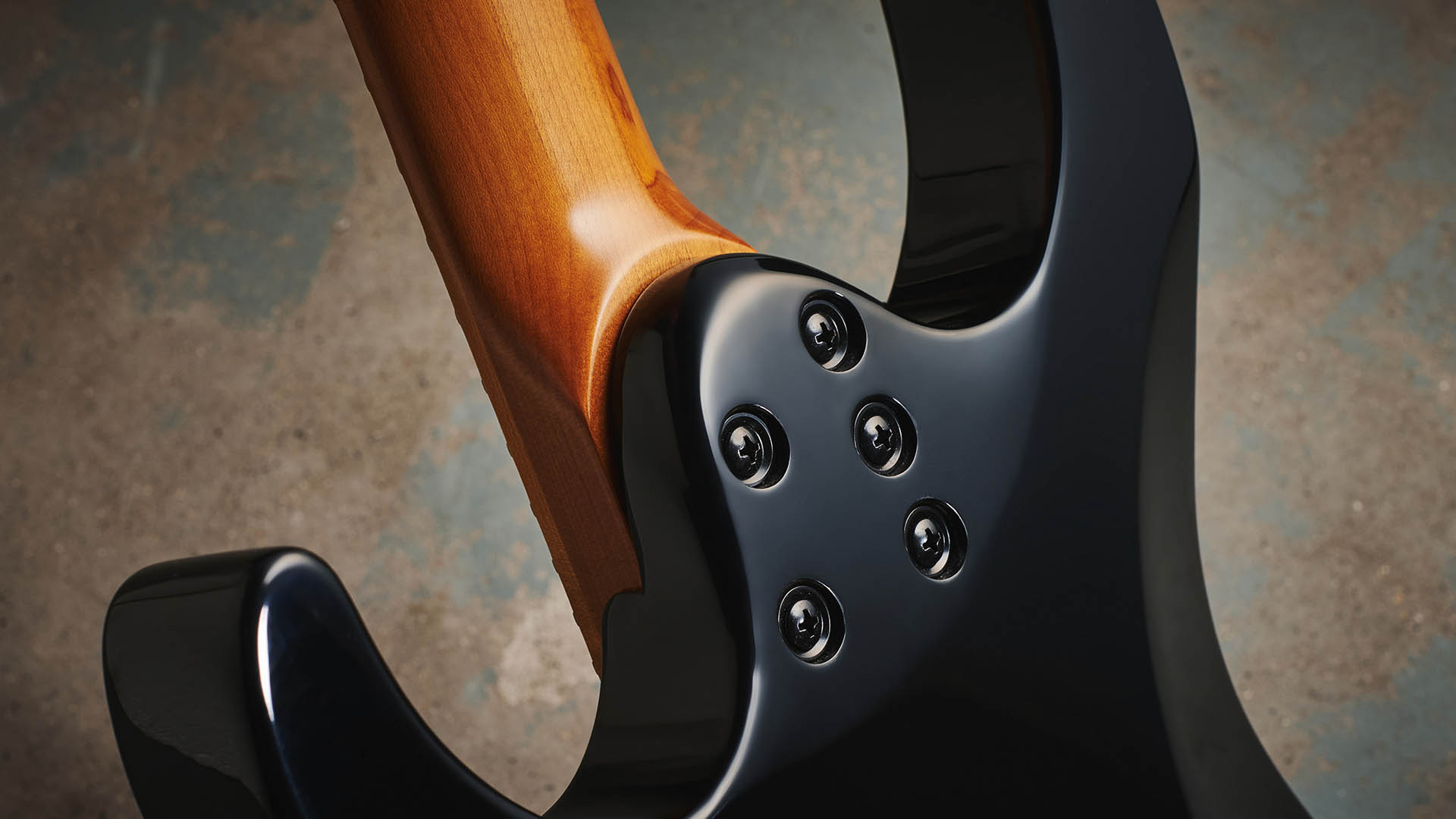 Kramer Volante HSGT Triburst: the all-new high-performance S-style from the GIbson-owned shred brand is a grown-up looking S-style.