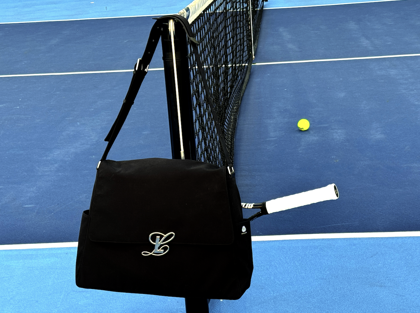 Venus Williams's Luar bag on center court