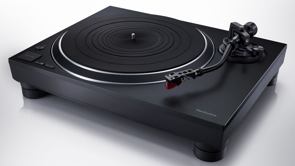 Vinyl Week turntable deal: £100 off Award-winning Technics SL-1500C