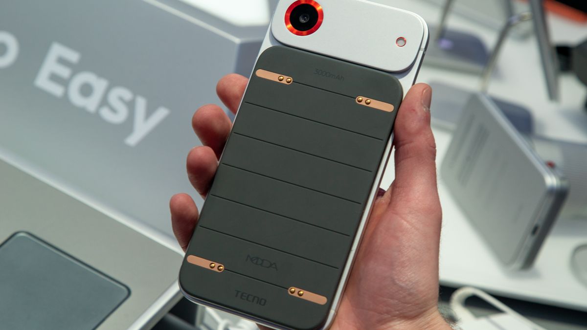 Tecno Modular Phone and power bank