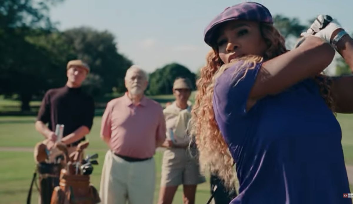 Serena Williams And Tony Romo Feature In Caddyshack Inspired Super Bowl