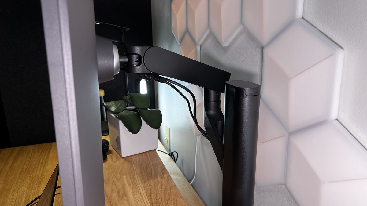LG DualUp