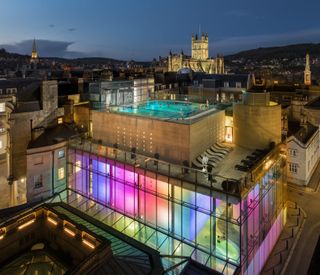 Therme Bath