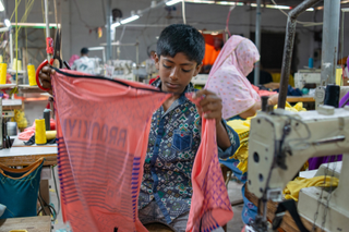 Child working in garment factory