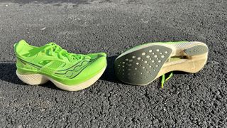 Saucony Endorphin Elite showing sole