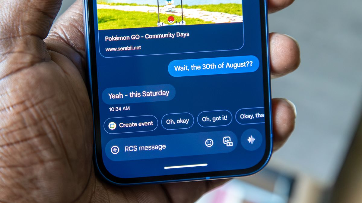 A Magic Cue suggestion on the Pixel 10